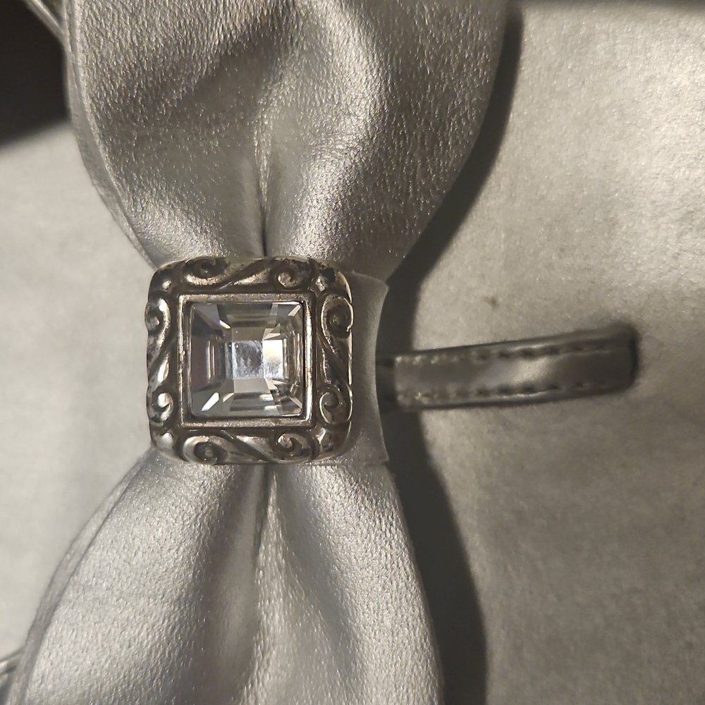 Brighton Silver Bow Flip Flops 10 - Picture 5 of 6